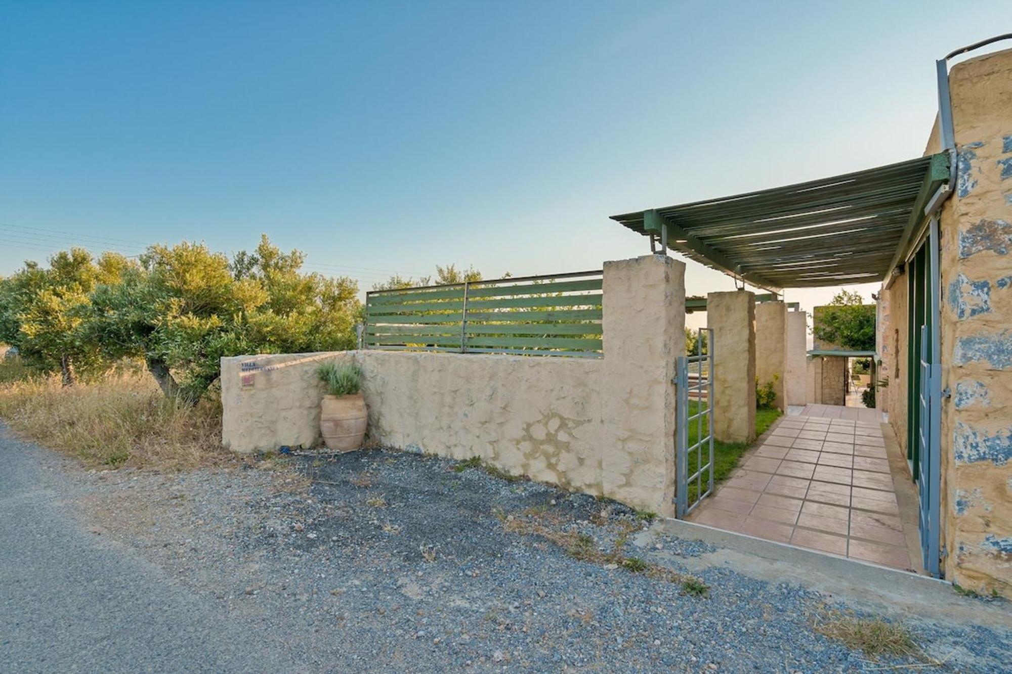 Villa Mediterranea, With Heated Pool Livadia  Luaran gambar